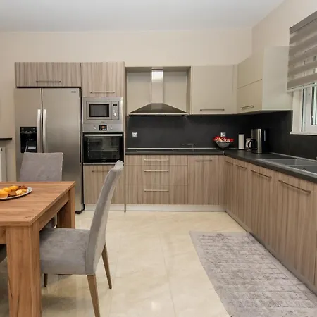 Mary Luxury House Villa Embonas