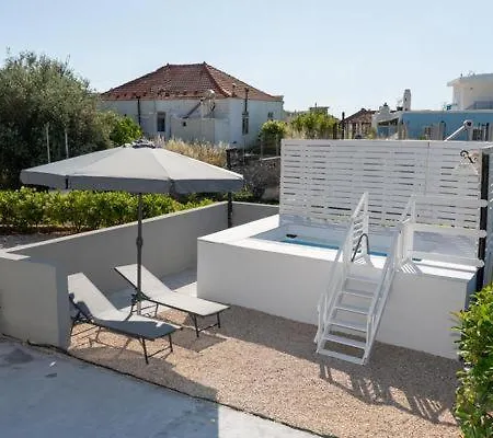 Mary Luxury House فيلة