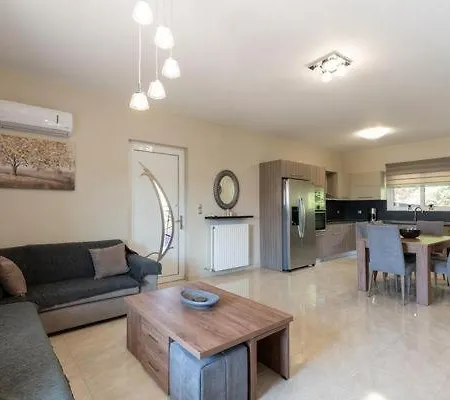 Mary Luxury House فيلة