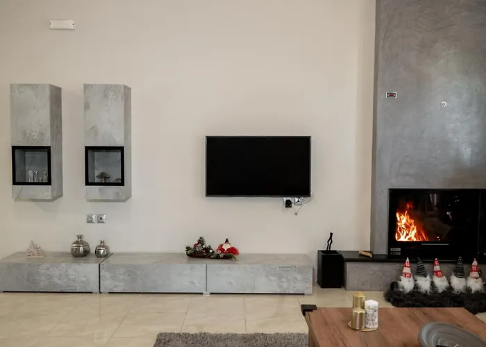 Mary Luxury House Villa